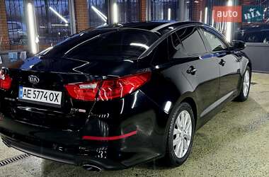 Седан Kia Optima 2014 в Кривом Роге