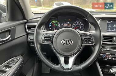 Седан Kia Optima 2016 в Львові