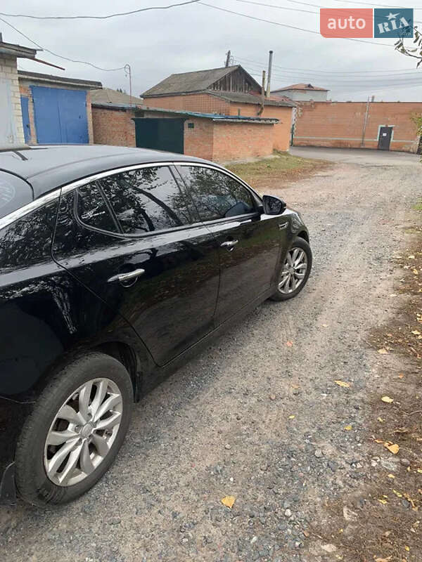 Седан Kia Optima 2015 в Прилуках