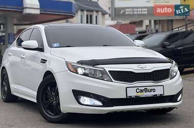 Седан Kia Optima 2015 в Одессе