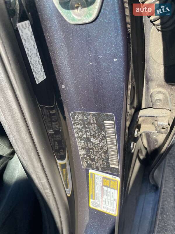 Седан Kia Optima 2017 в Ровно