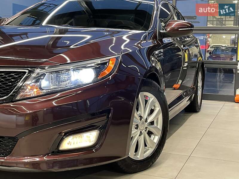 Седан Kia Optima 2014 в Одессе