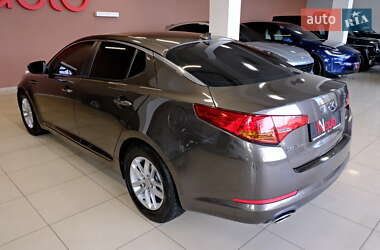 Седан Kia Optima 2012 в Одессе