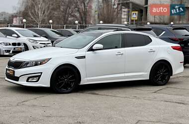 Седан Kia Optima 2014 в Харкові