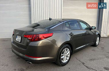 Седан Kia Optima 2013 в Києві