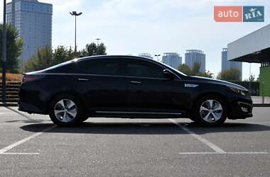 Седан Kia Optima 2014 в Киеве