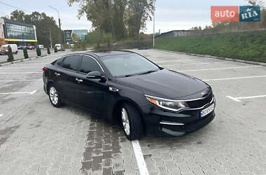 Седан Kia Optima 2015 в Тернополі