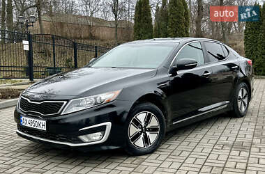 Седан Kia Optima 2012 в Прилуках