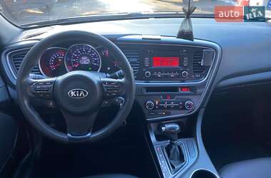 Седан Kia Optima 2015 в Полтаве