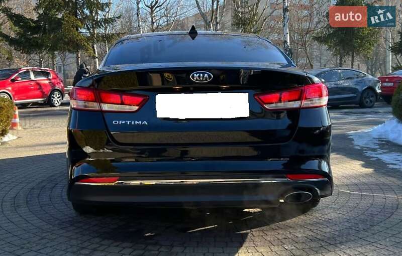 Седан Kia Optima 2018 в Луцке