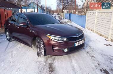 Седан Kia Optima 2016 в Васильківці