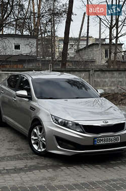 Седан Kia Optima 2013 в Киеве