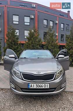Седан Kia Optima 2015 в 