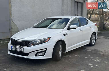 Седан Kia Optima 2015 в Покровском