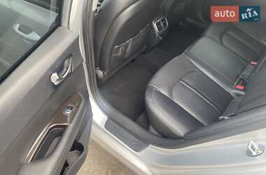 Седан Kia Optima 2016 в Киеве