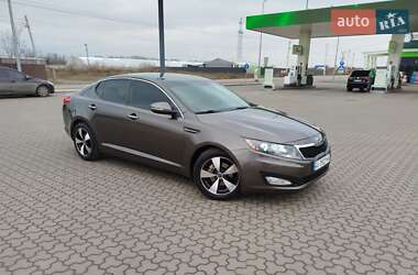 Седан Kia Optima 2013 в Києві