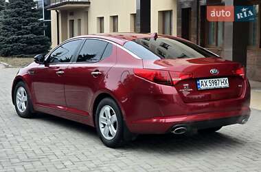 Седан Kia Optima 2013 в Харькове