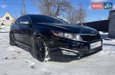 Седан Kia Optima 2012 в Радомышле