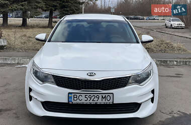 Седан Kia Optima 2016 в Львові