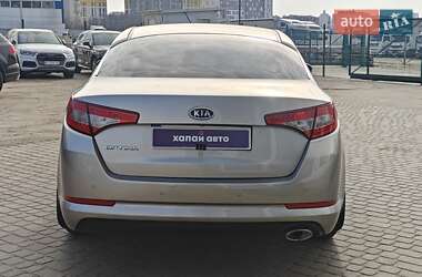 Седан Kia Optima 2012 в Львові