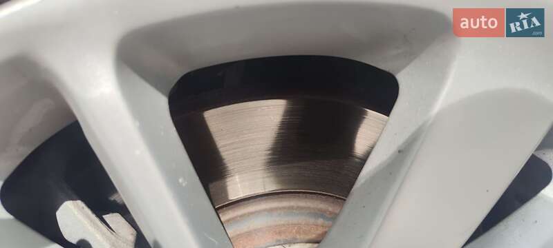 Седан Kia Optima 2016 в Хмельницком