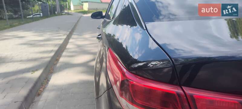 Седан Kia Optima 2016 в Хмельницком