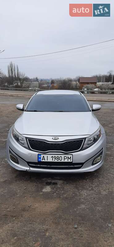 Седан Kia Optima 2015 в Обухове
