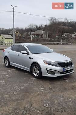 Седан Kia Optima 2015 в Обухове