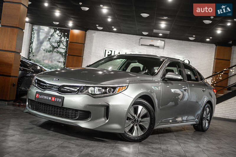 Седан Kia Optima 2017 в 