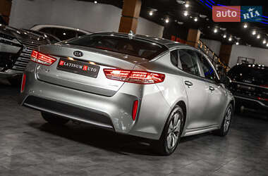 Седан Kia Optima 2017 в 