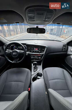 Седан Kia Optima 2014 в Чернигове