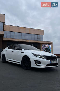 Седан Kia Optima 2014 в 