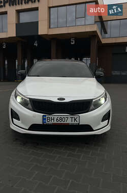 Седан Kia Optima 2014 в 