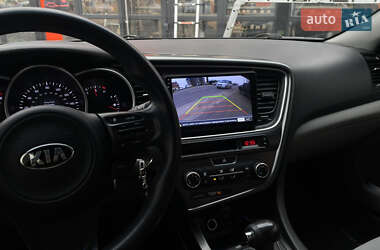 Седан Kia Optima 2014 в 