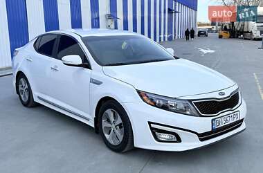 Седан Kia Optima 2015 в 