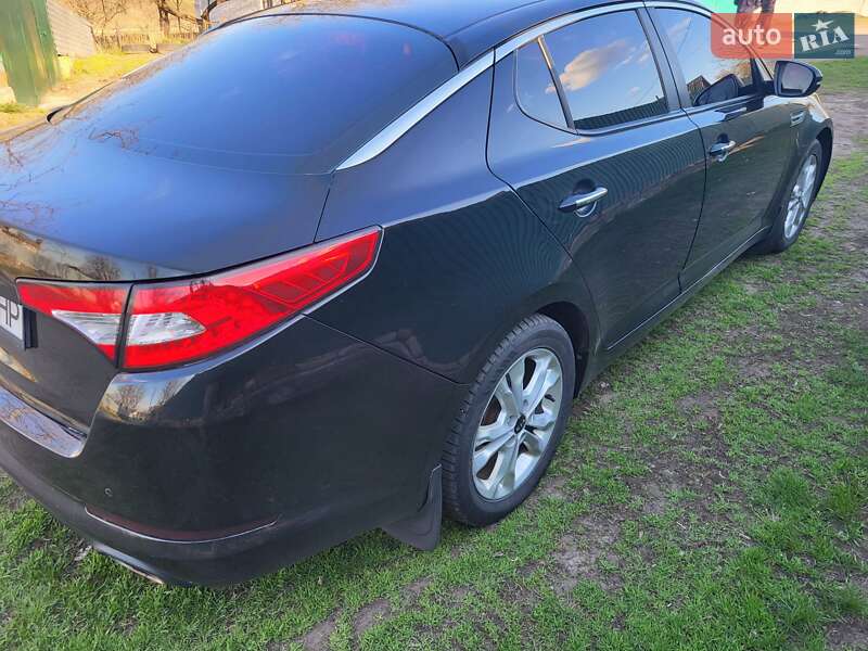 Седан Kia Optima 2012 в Белой Церкви