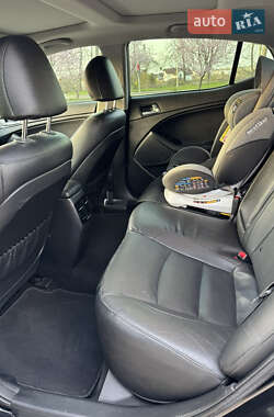 Седан Kia Optima 2014 в 