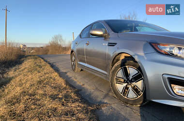 Седан Kia Optima 2013 в 
