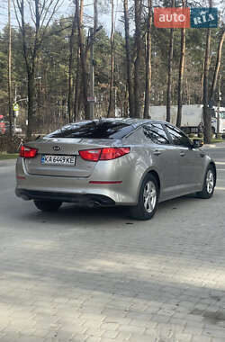 Седан Kia Optima 2015 в 