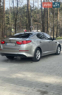 Седан Kia Optima 2015 в 