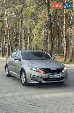 Седан Kia Optima 2015 в 