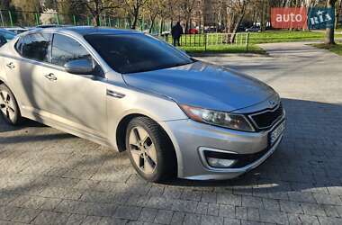Седан Kia Optima 2012 в 
