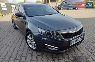 Седан Kia Optima 2013 в 