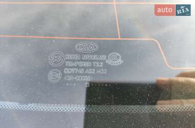 Седан Kia Optima 2013 в 