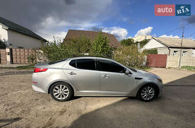 Седан Kia Optima 2014 в 