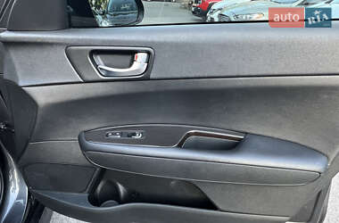 Седан Kia Optima 2018 в 