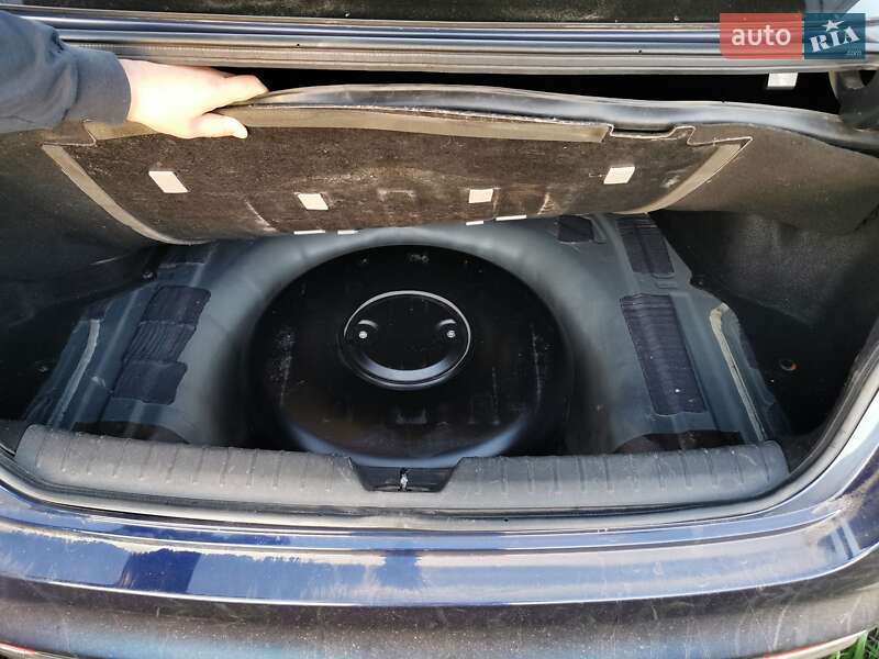 Седан Kia Optima 2017 в Сумах