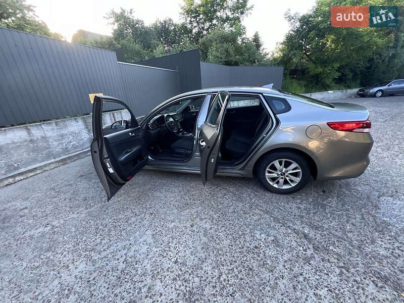 Седан Kia Optima 2017 в Києві фото 2 Седан Kia Optima 2017 в Києві