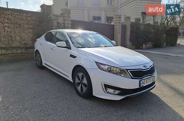 Седан Kia Optima 2012 в Днепре