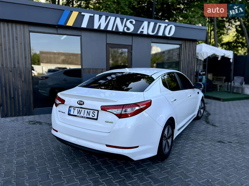 Седан Kia Optima 2013 в Одессе